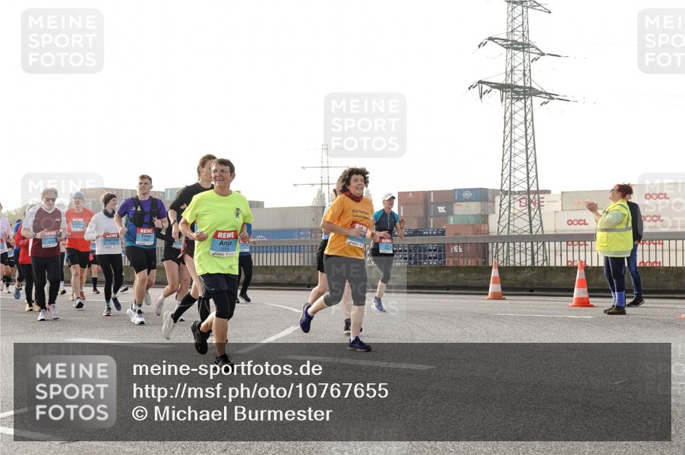 03.10.2026 - Köhlbrandbrückenlauf Michael Burmester http://msf.ph/oto/10767655 03.10.2026 09:24:55 Position 3 1569, 1684 meine-sportfotos.de