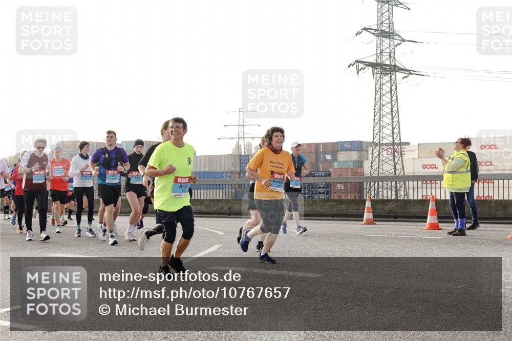 03.10.2026 - Köhlbrandbrückenlauf Michael Burmester http://msf.ph/oto/10767657 03.10.2026 09:24:55 Position 3 1684 meine-sportfotos.de