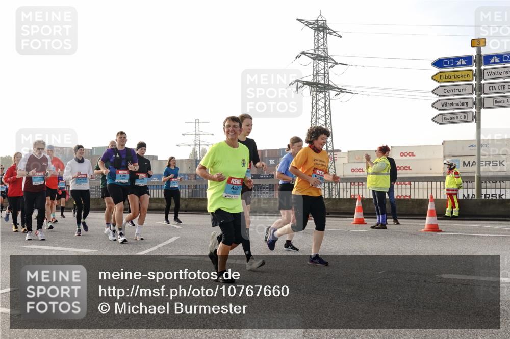 03.10.2026 - Köhlbrandbrückenlauf Michael Burmester http://msf.ph/oto/10767660 03.10.2026 09:24:56 Position 3 1684 meine-sportfotos.de