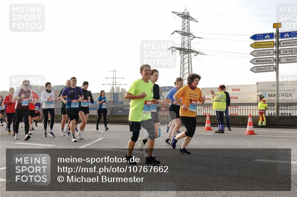 03.10.2026 - Köhlbrandbrückenlauf Michael Burmester http://msf.ph/oto/10767662 03.10.2026 09:24:56 Position 3 3482, 3 meine-sportfotos.de