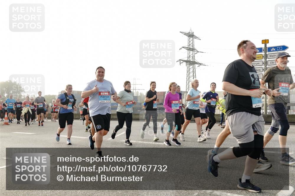 03.10.2026 - Köhlbrandbrückenlauf Michael Burmester http://msf.ph/oto/10767732 03.10.2026 09:25:05 Position 3 3340, 3 meine-sportfotos.de