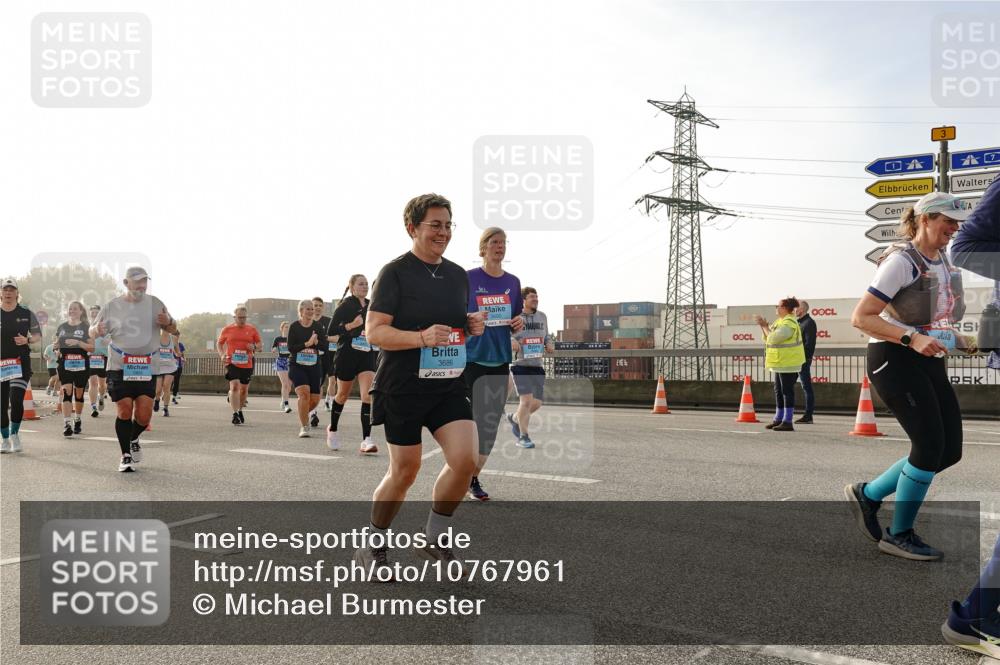 03.10.2026 - Köhlbrandbrückenlauf Michael Burmester http://msf.ph/oto/10767961 03.10.2026 09:25:36 Position 3 3686, 3 meine-sportfotos.de