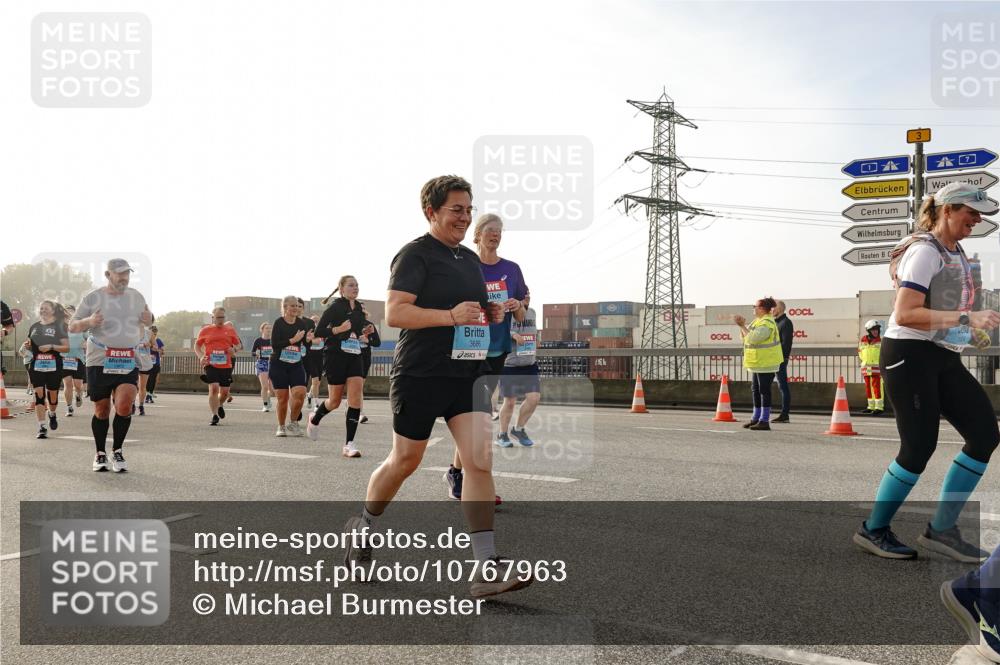 03.10.2026 - Köhlbrandbrückenlauf Michael Burmester http://msf.ph/oto/10767963 03.10.2026 09:25:36 Position 3 3686 meine-sportfotos.de