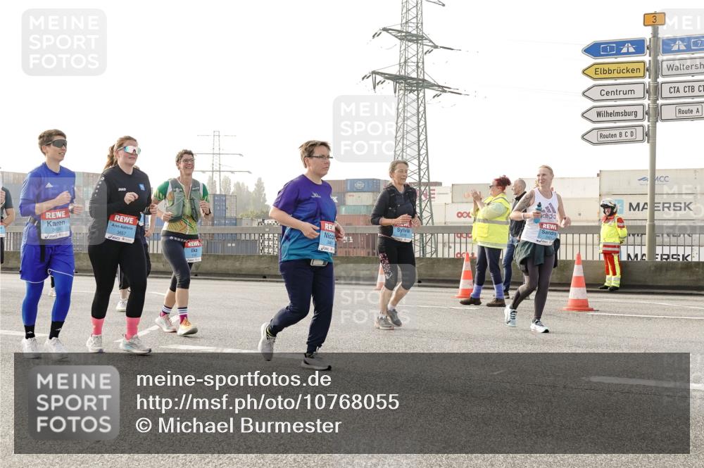 03.10.2026 - Köhlbrandbrückenlauf Michael Burmester http://msf.ph/oto/10768055 03.10.2026 09:25:51 Position 3 3656, 3657, 2421, 3481, 3 meine-sportfotos.de