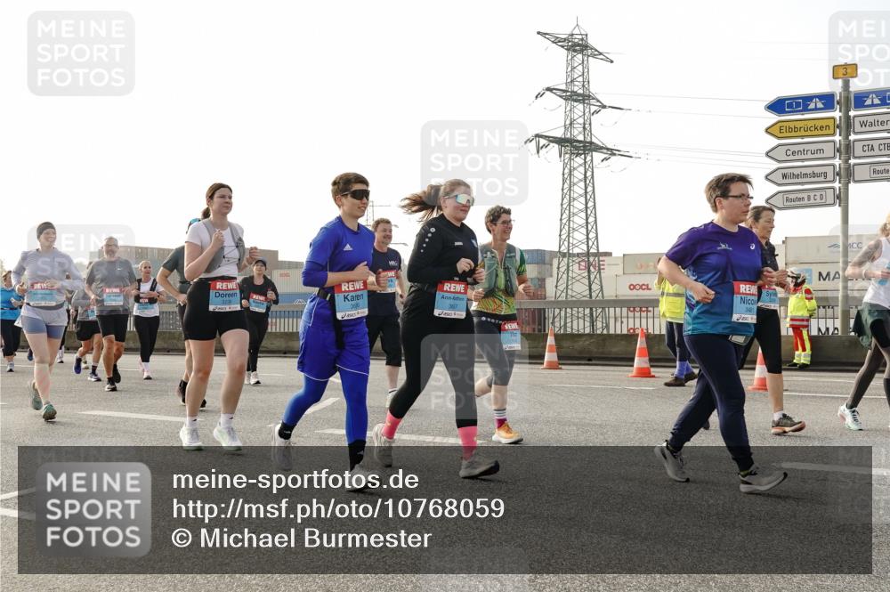 03.10.2026 - Köhlbrandbrückenlauf Michael Burmester http://msf.ph/oto/10768059 03.10.2026 09:25:52 Position 3 3657, 3 meine-sportfotos.de