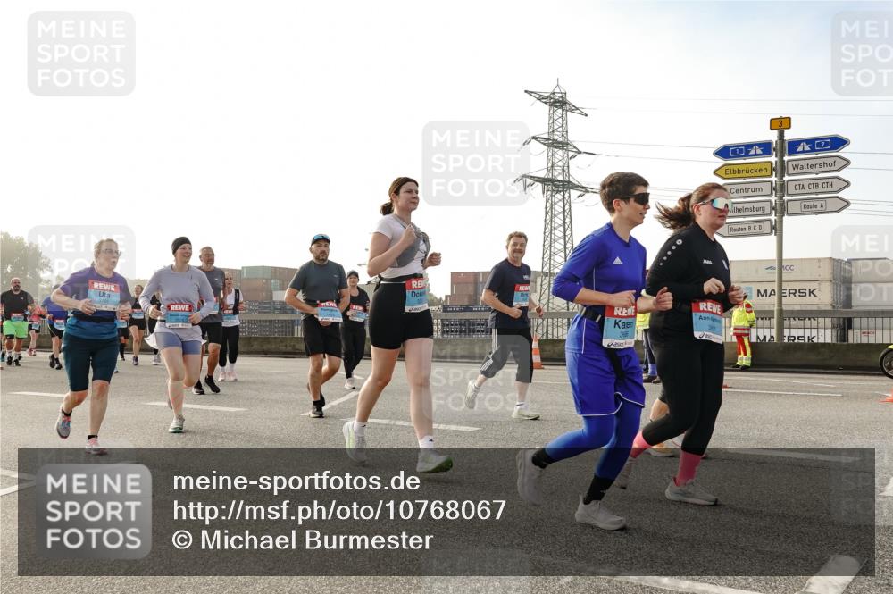 03.10.2026 - Köhlbrandbrückenlauf Michael Burmester http://msf.ph/oto/10768067 03.10.2026 09:25:53 Position 3 3, 366 meine-sportfotos.de