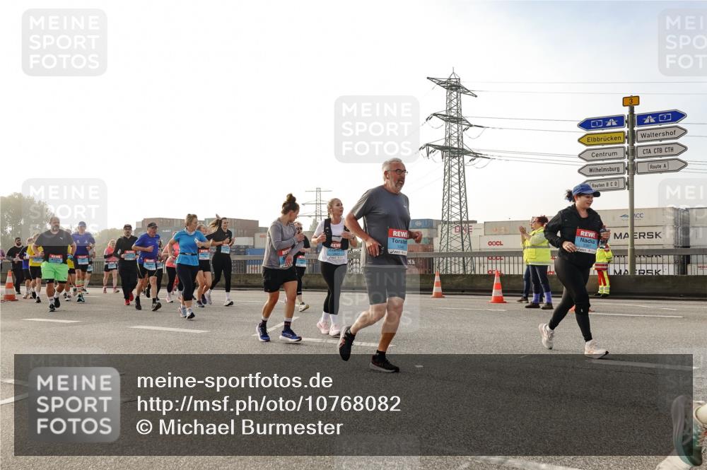 03.10.2026 - Köhlbrandbrückenlauf Michael Burmester http://msf.ph/oto/10768082 03.10.2026 09:25:55 Position 3 1046, 3 meine-sportfotos.de