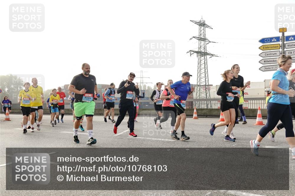03.10.2026 - Köhlbrandbrückenlauf Michael Burmester http://msf.ph/oto/10768103 03.10.2026 09:25:59 Position 3 3 meine-sportfotos.de