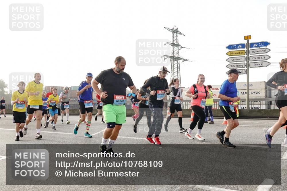 03.10.2026 - Köhlbrandbrückenlauf Michael Burmester http://msf.ph/oto/10768109 03.10.2026 09:26:00 Position 3  meine-sportfotos.de