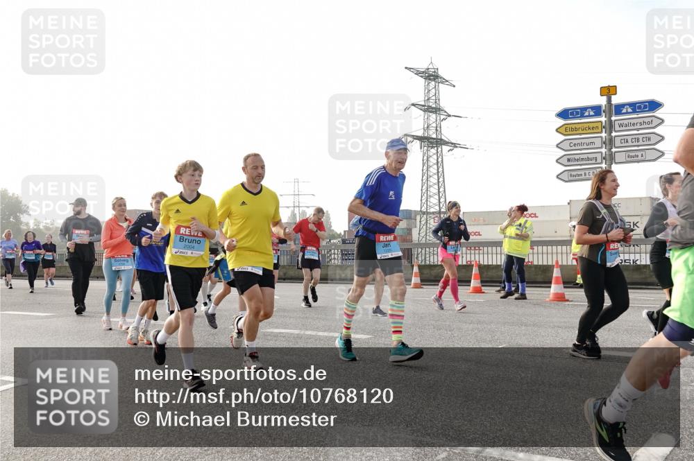 03.10.2026 - Köhlbrandbrückenlauf Michael Burmester http://msf.ph/oto/10768120 03.10.2026 09:26:01 Position 3 2004 meine-sportfotos.de