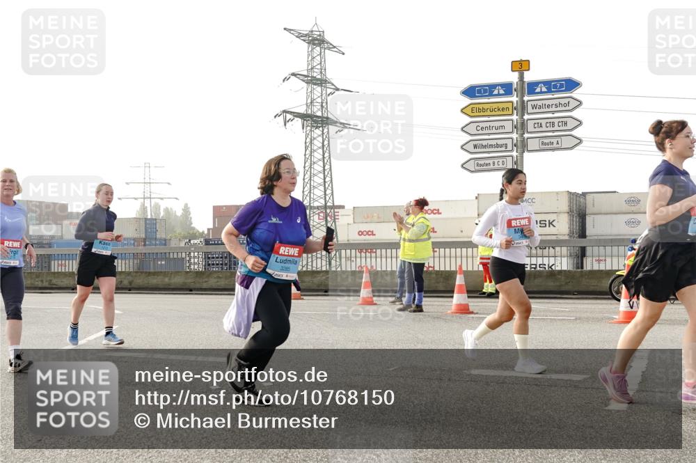 03.10.2026 - Köhlbrandbrückenlauf Michael Burmester http://msf.ph/oto/10768150 03.10.2026 09:26:07 Position 3 215, 3, 3285 meine-sportfotos.de
