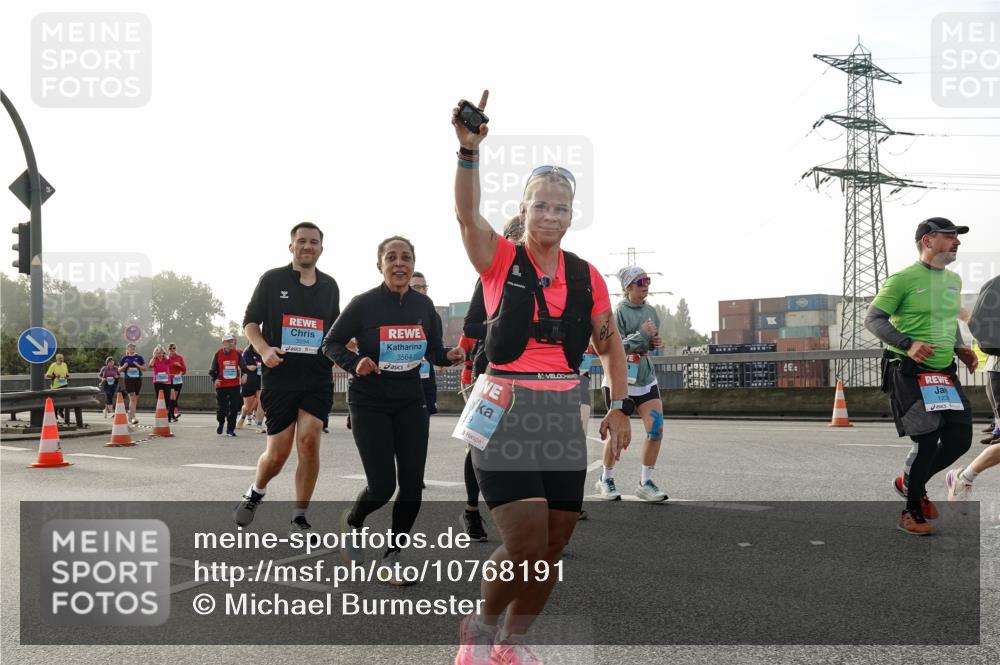 03.10.2026 - Köhlbrandbrückenlauf Michael Burmester http://msf.ph/oto/10768191 03.10.2026 09:26:13 Position 3 3564 meine-sportfotos.de