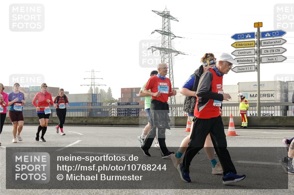 03.10.2026 - Köhlbrandbrückenlauf Michael Burmester http://msf.ph/oto/10768244 03.10.2026 09:26:20 Position 3 3462, 3 meine-sportfotos.de