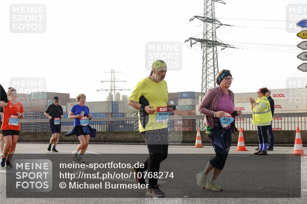03.10.2026 - Köhlbrandbrückenlauf Michael Burmester http://msf.ph/oto/10768274 03.10.2026 09:26:26 Position 3 3244, 3507 meine-sportfotos.de