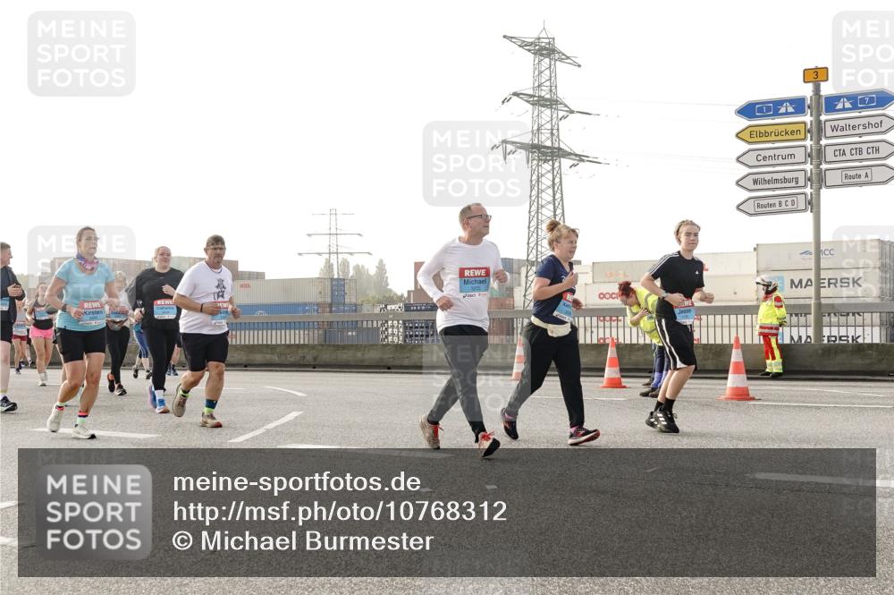 03.10.2026 - Köhlbrandbrückenlauf Michael Burmester http://msf.ph/oto/10768312 03.10.2026 09:26:33 Position 3 3 meine-sportfotos.de