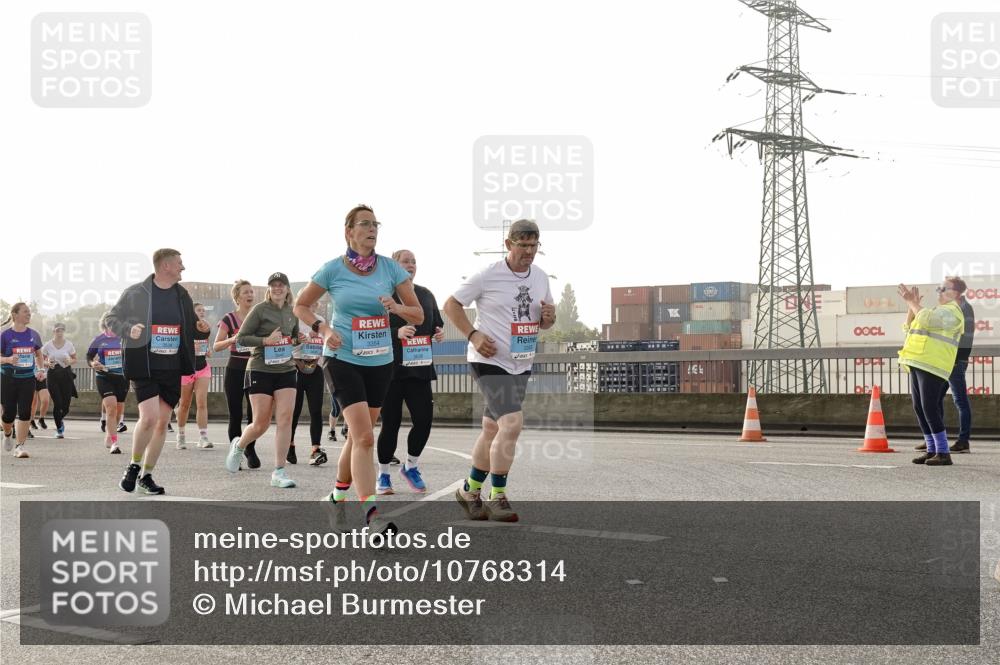 03.10.2026 - Köhlbrandbrückenlauf Michael Burmester http://msf.ph/oto/10768314 03.10.2026 09:26:34 Position 3 3354 meine-sportfotos.de