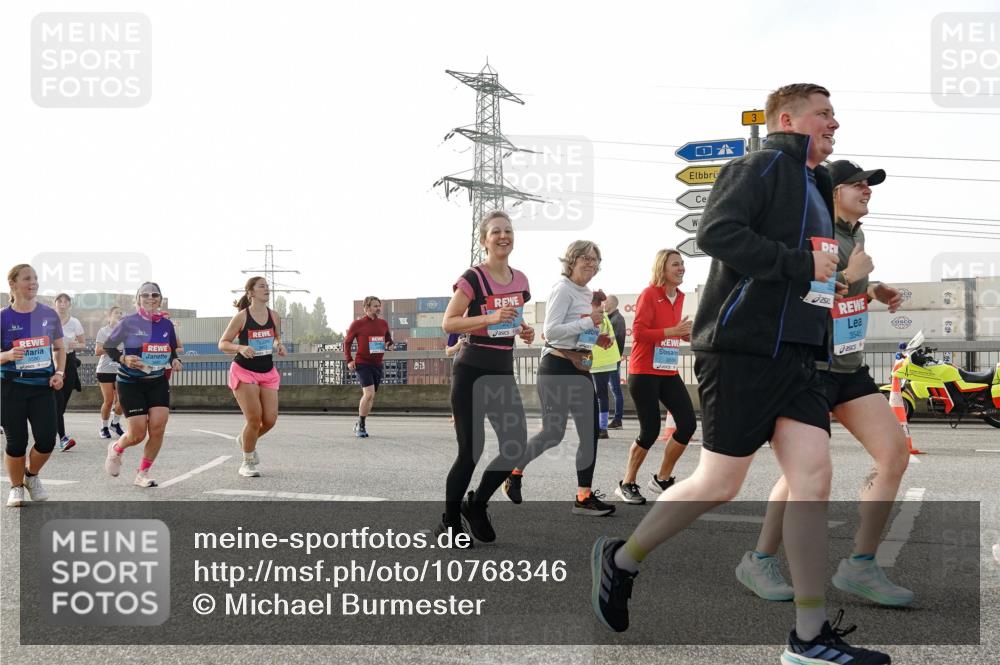 03.10.2026 - Köhlbrandbrückenlauf Michael Burmester http://msf.ph/oto/10768346 03.10.2026 09:26:37 Position 3 3, 3545 meine-sportfotos.de