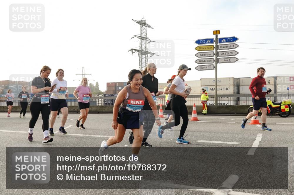 03.10.2026 - Köhlbrandbrückenlauf Michael Burmester http://msf.ph/oto/10768372 03.10.2026 09:26:40 Position 3  meine-sportfotos.de