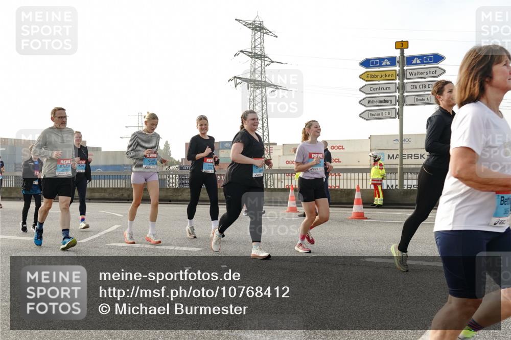03.10.2026 - Köhlbrandbrückenlauf Michael Burmester http://msf.ph/oto/10768412 03.10.2026 09:26:46 Position 3 2793, 01, 3 meine-sportfotos.de
