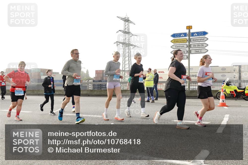 03.10.2026 - Köhlbrandbrückenlauf Michael Burmester http://msf.ph/oto/10768418 03.10.2026 09:26:47 Position 3 3 meine-sportfotos.de