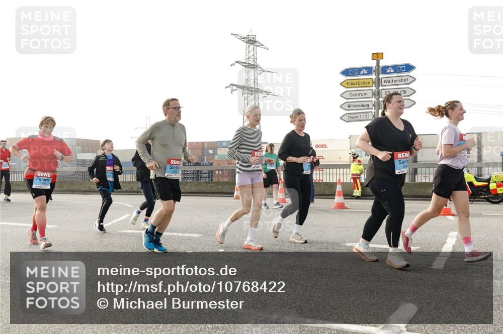 03.10.2026 - Köhlbrandbrückenlauf Michael Burmester http://msf.ph/oto/10768422 03.10.2026 09:26:47 Position 3 3 meine-sportfotos.de