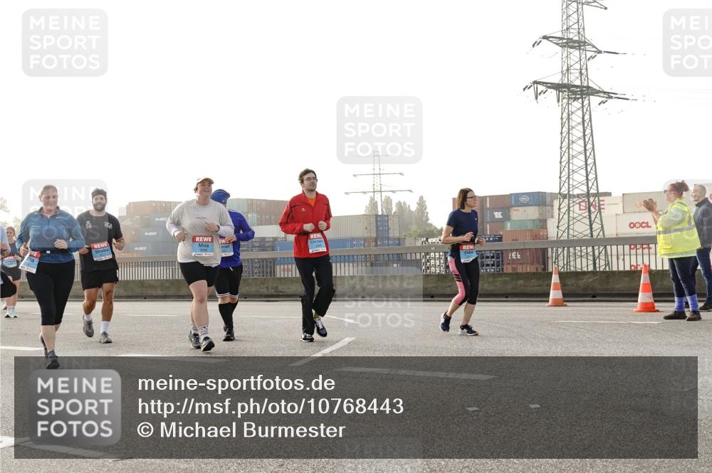 03.10.2026 - Köhlbrandbrückenlauf Michael Burmester http://msf.ph/oto/10768443 03.10.2026 09:26:51 Position 3 3272 meine-sportfotos.de