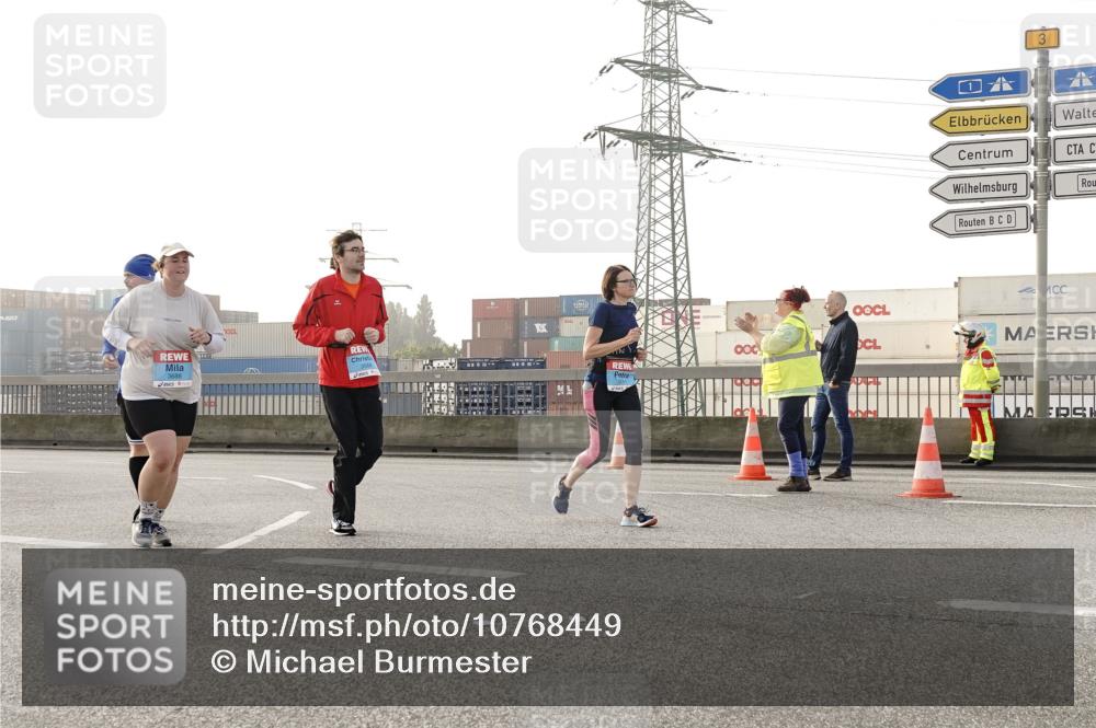 03.10.2026 - Köhlbrandbrückenlauf Michael Burmester http://msf.ph/oto/10768449 03.10.2026 09:26:51 Position 3 3688 meine-sportfotos.de