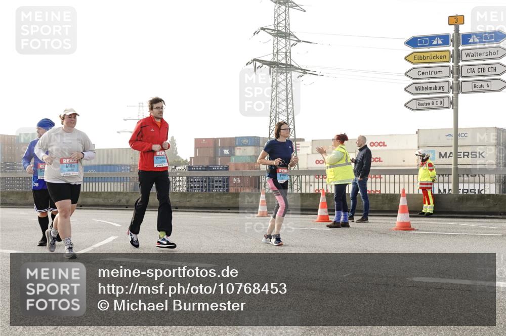 03.10.2026 - Köhlbrandbrückenlauf Michael Burmester http://msf.ph/oto/10768453 03.10.2026 09:26:52 Position 3 3 meine-sportfotos.de