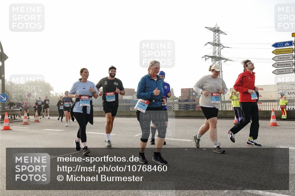 03.10.2026 - Köhlbrandbrückenlauf Michael Burmester http://msf.ph/oto/10768460 03.10.2026 09:26:53 Position 3 2013 meine-sportfotos.de