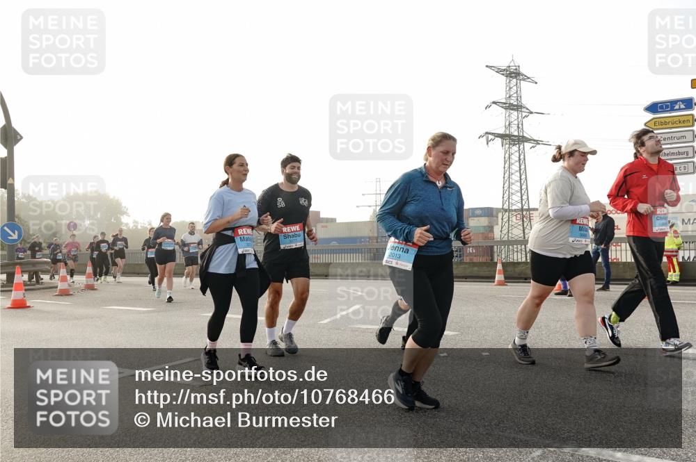 03.10.2026 - Köhlbrandbrückenlauf Michael Burmester http://msf.ph/oto/10768466 03.10.2026 09:26:53 Position 3 3277, 2013 meine-sportfotos.de