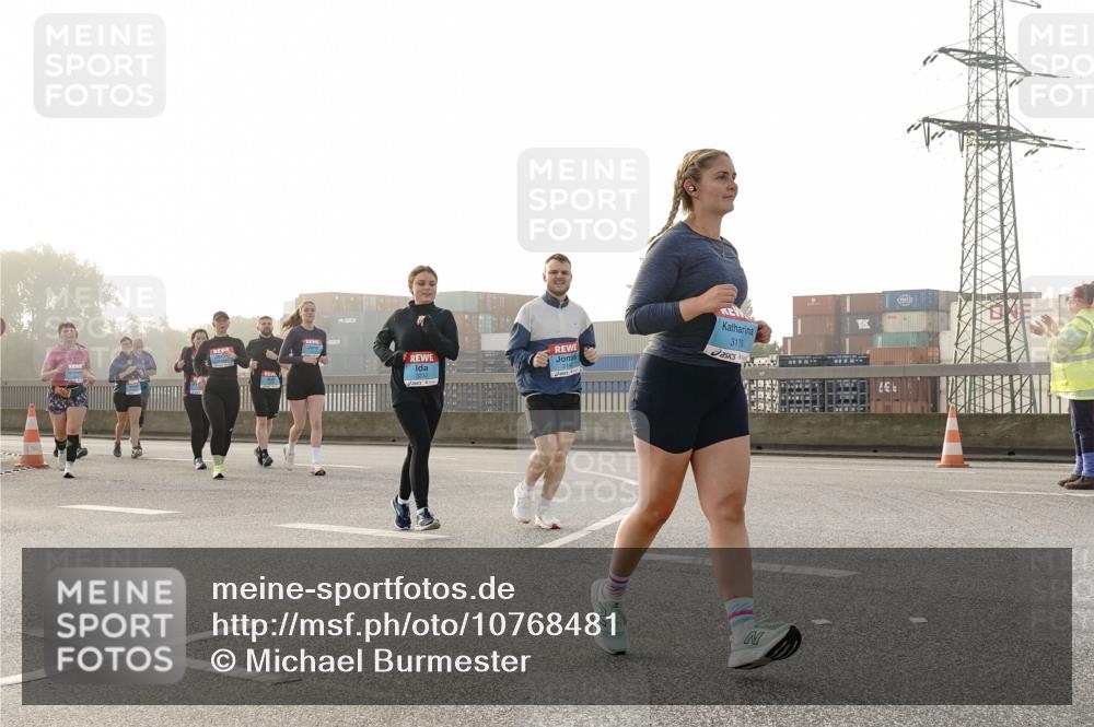 03.10.2026 - Köhlbrandbrückenlauf Michael Burmester http://msf.ph/oto/10768481 03.10.2026 09:26:57 Position 3 3176 meine-sportfotos.de