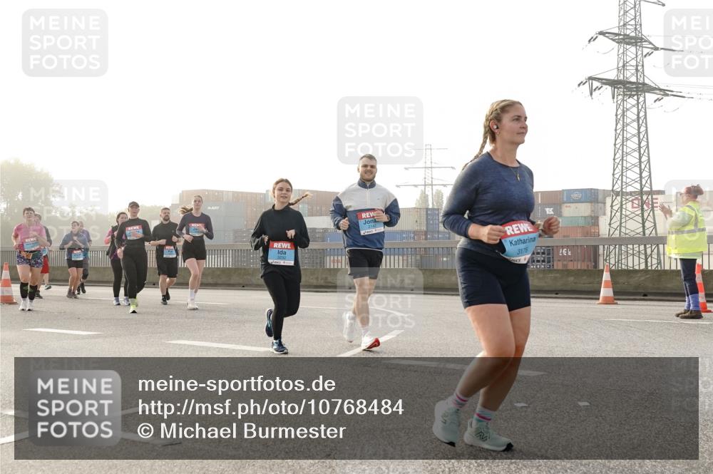 03.10.2026 - Köhlbrandbrückenlauf Michael Burmester http://msf.ph/oto/10768484 03.10.2026 09:26:57 Position 3 3176 meine-sportfotos.de