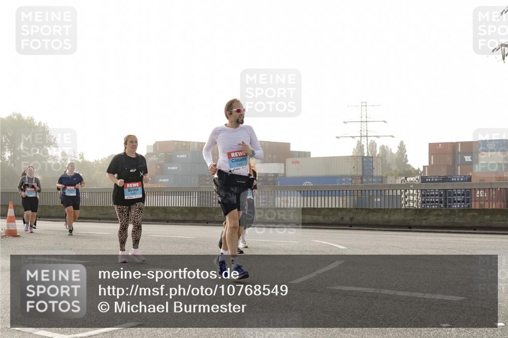 03.10.2026 - Köhlbrandbrückenlauf Michael Burmester http://msf.ph/oto/10768549 03.10.2026 09:27:09 Position 3 7, 3497, 2 meine-sportfotos.de