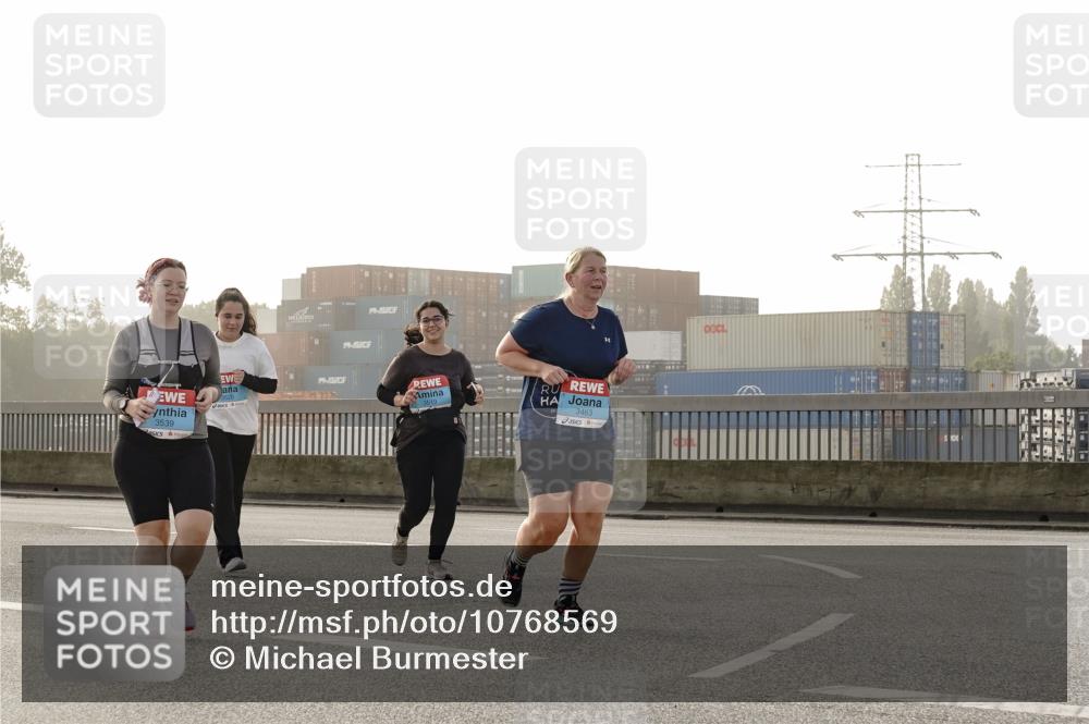 03.10.2026 - Köhlbrandbrückenlauf Michael Burmester http://msf.ph/oto/10768569 03.10.2026 09:27:13 Position 3 3539, 3463 meine-sportfotos.de