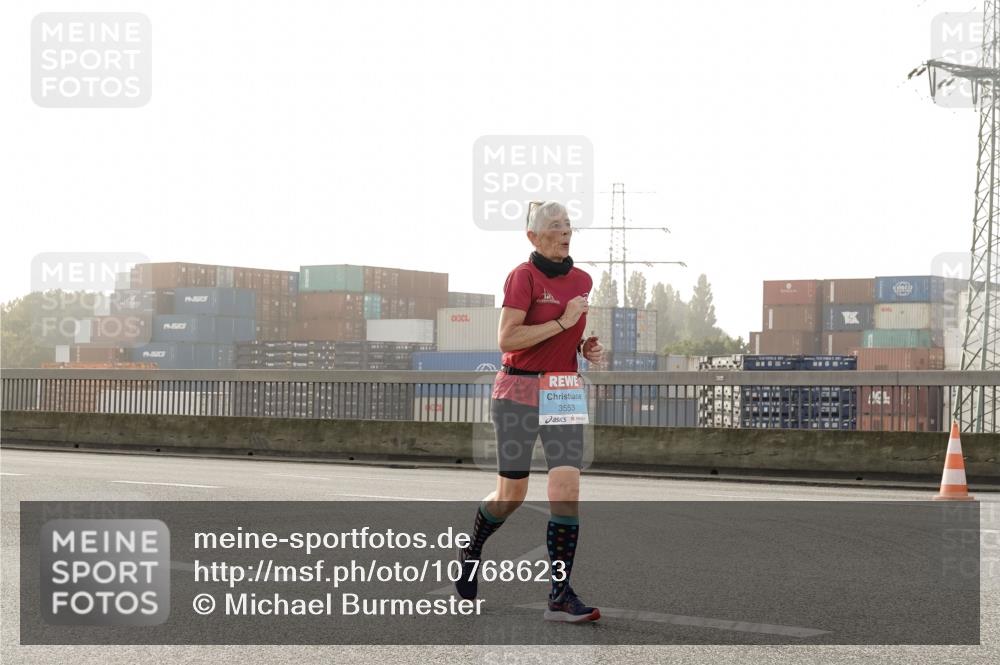 03.10.2026 - Köhlbrandbrückenlauf Michael Burmester http://msf.ph/oto/10768623 03.10.2026 09:27:25 Position 3 3553 meine-sportfotos.de