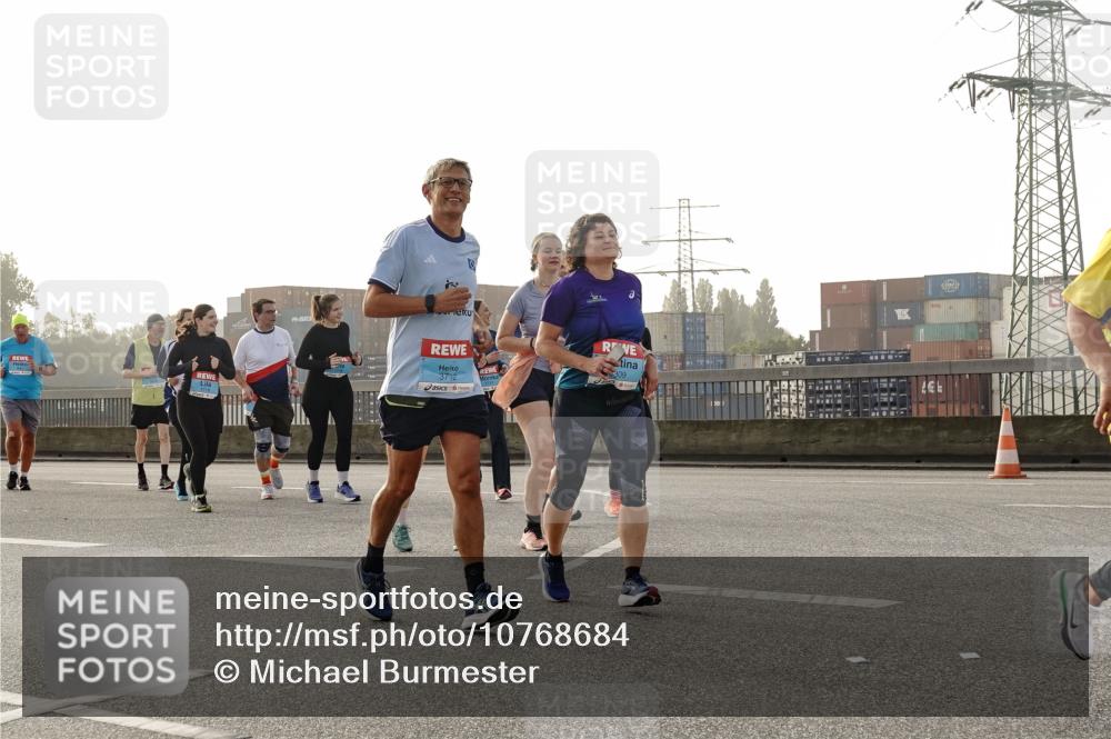 03.10.2026 - Köhlbrandbrückenlauf Michael Burmester http://msf.ph/oto/10768684 03.10.2026 09:27:44 Position 3 3712, 309 meine-sportfotos.de