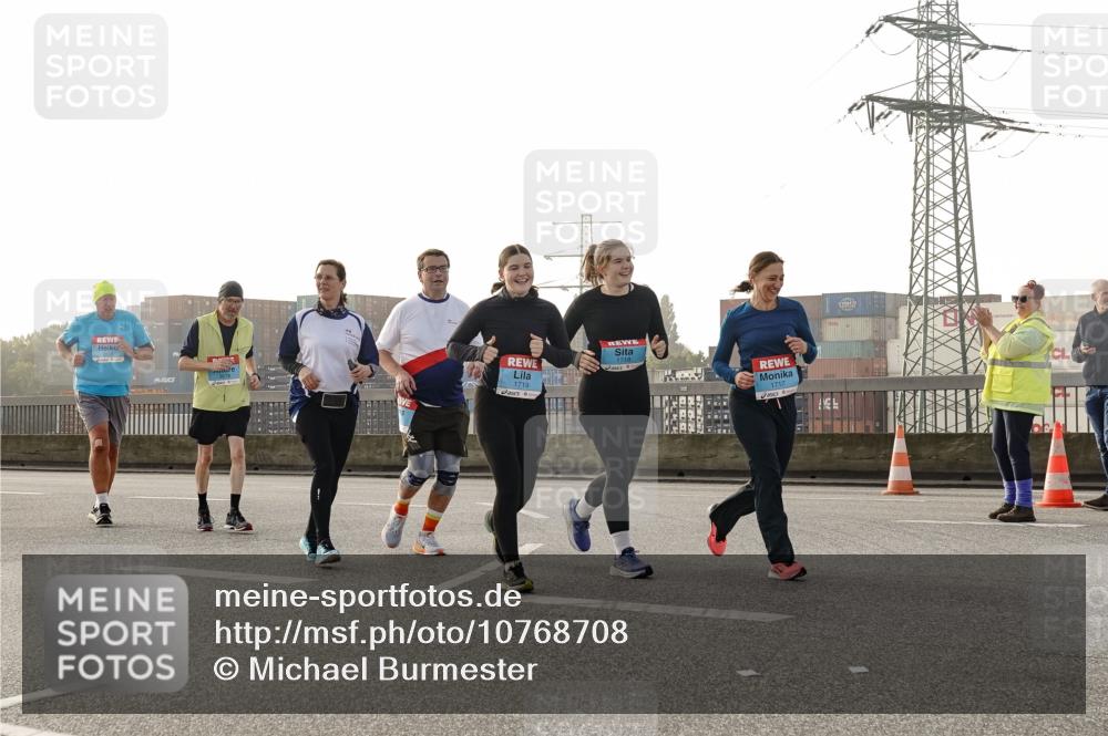03.10.2026 - Köhlbrandbrückenlauf Michael Burmester http://msf.ph/oto/10768708 03.10.2026 09:27:47 Position 3 1719, 1717 meine-sportfotos.de