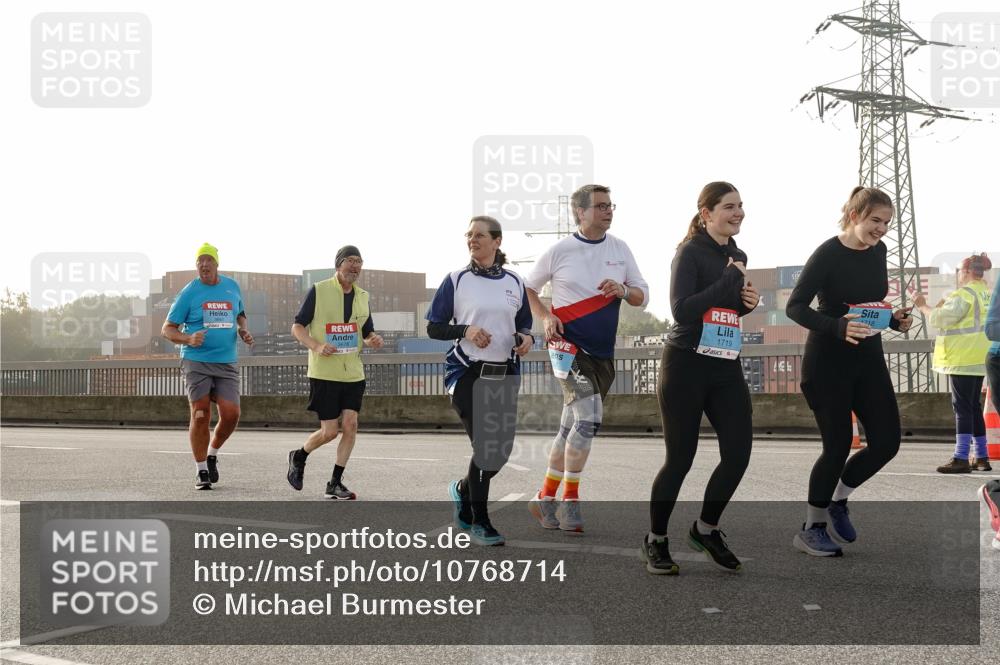 03.10.2026 - Köhlbrandbrückenlauf Michael Burmester http://msf.ph/oto/10768714 03.10.2026 09:27:48 Position 3 1719, 718 meine-sportfotos.de