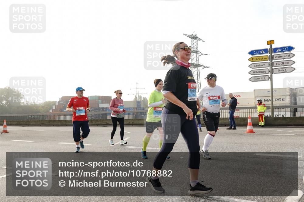 03.10.2026 - Köhlbrandbrückenlauf Michael Burmester http://msf.ph/oto/10768882 03.10.2026 09:28:36 Position 3 256, 3 meine-sportfotos.de