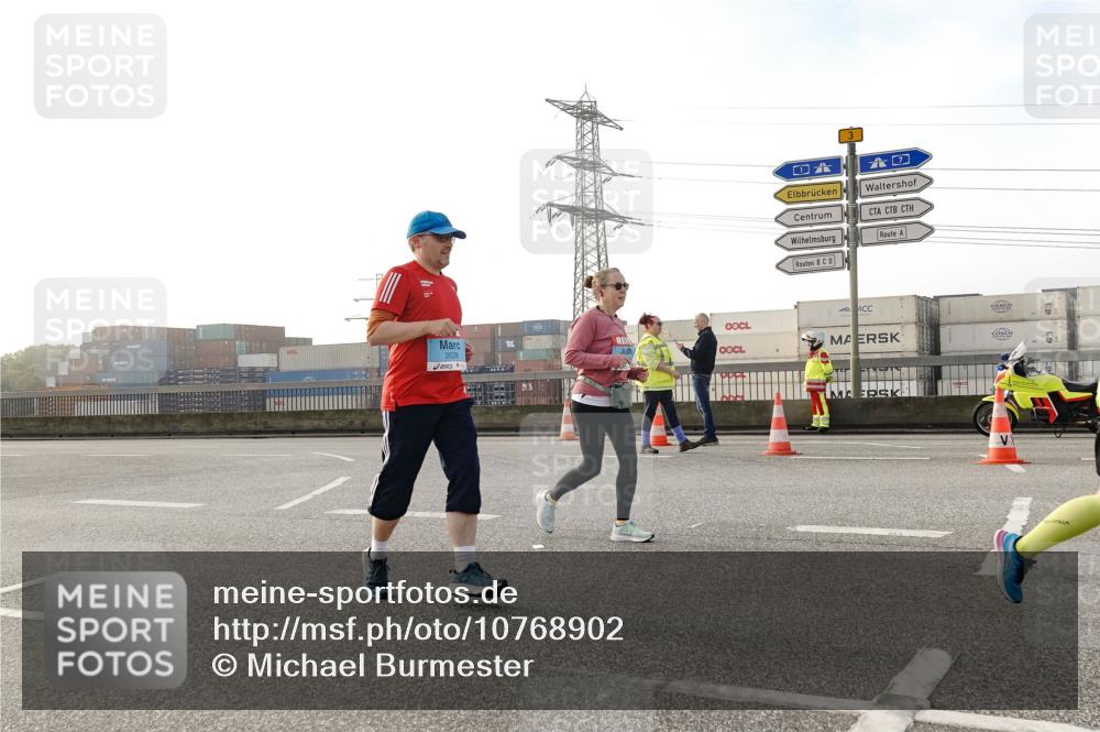03.10.2026 - Köhlbrandbrückenlauf Michael Burmester http://msf.ph/oto/10768902 03.10.2026 09:28:38 Position 3 3, 3528 meine-sportfotos.de