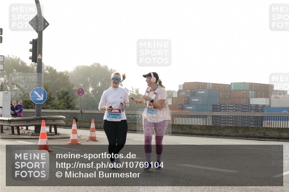 03.10.2026 - Köhlbrandbrückenlauf Michael Burmester http://msf.ph/oto/10769104 03.10.2026 09:29:04 Position 3 3554, 2945 meine-sportfotos.de
