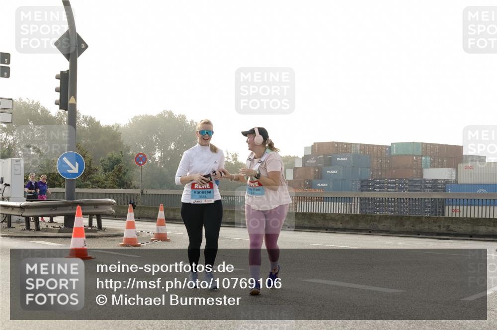 03.10.2026 - Köhlbrandbrückenlauf Michael Burmester http://msf.ph/oto/10769106 03.10.2026 09:29:04 Position 3 3554, 2945 meine-sportfotos.de