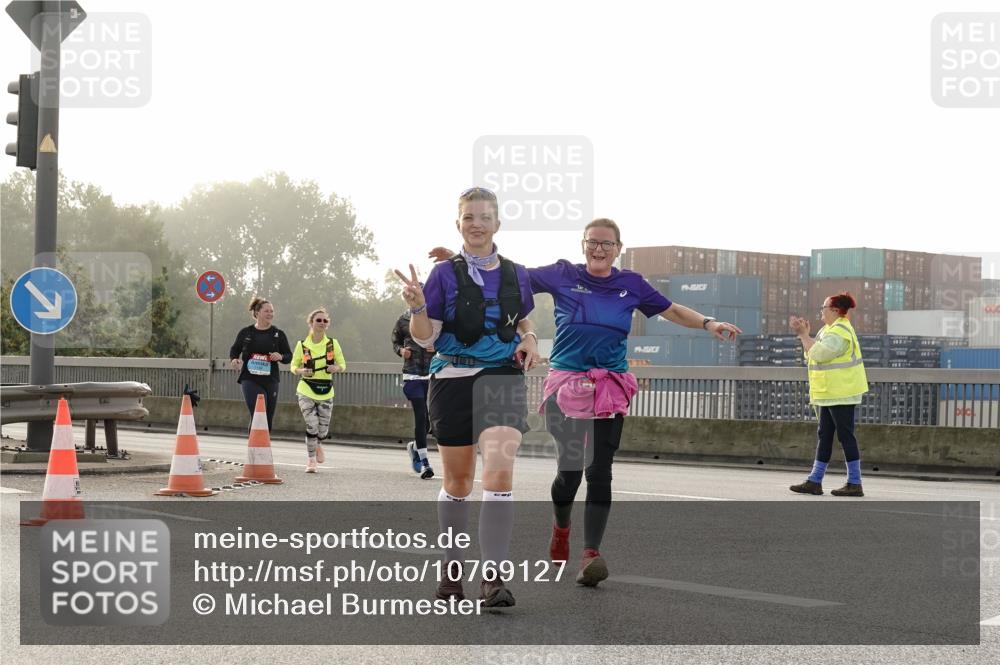 03.10.2026 - Köhlbrandbrückenlauf Michael Burmester http://msf.ph/oto/10769127 03.10.2026 09:29:16 Position 3 7, 1315 meine-sportfotos.de