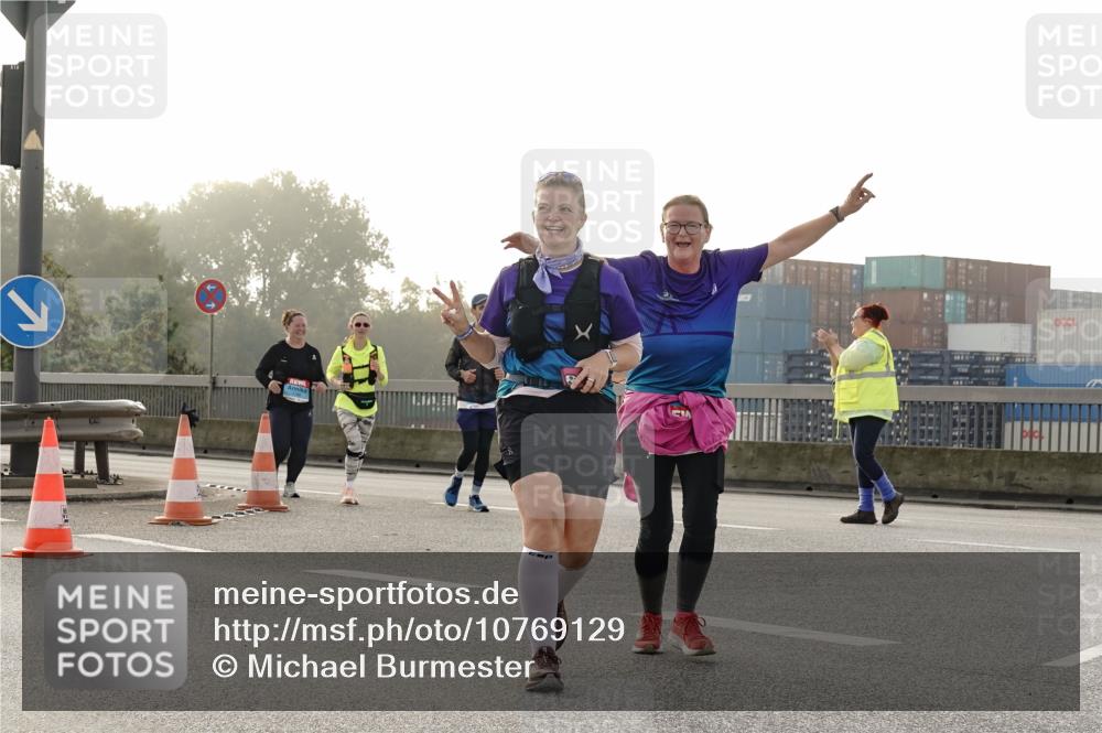 03.10.2026 - Köhlbrandbrückenlauf Michael Burmester http://msf.ph/oto/10769129 03.10.2026 09:29:17 Position 3 7 meine-sportfotos.de