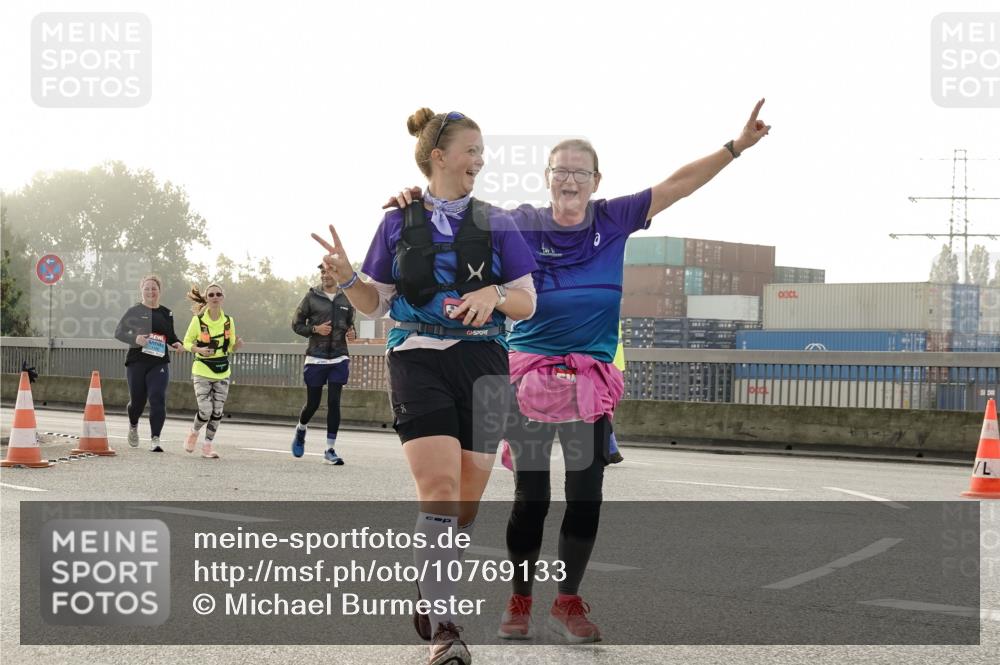 03.10.2026 - Köhlbrandbrückenlauf Michael Burmester http://msf.ph/oto/10769133 03.10.2026 09:29:17 Position 3  meine-sportfotos.de