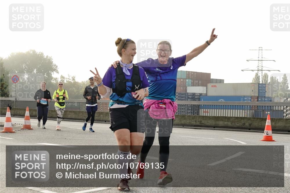 03.10.2026 - Köhlbrandbrückenlauf Michael Burmester http://msf.ph/oto/10769135 03.10.2026 09:29:17 Position 3 1300 meine-sportfotos.de