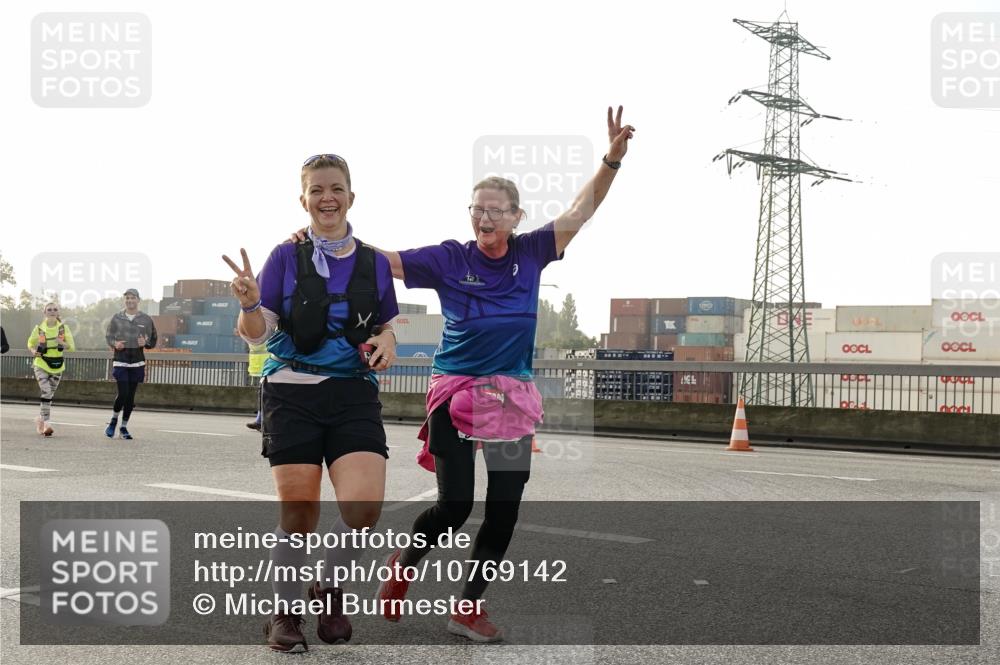 03.10.2026 - Köhlbrandbrückenlauf Michael Burmester http://msf.ph/oto/10769142 03.10.2026 09:29:18 Position 3  meine-sportfotos.de