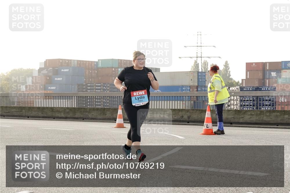 03.10.2026 - Köhlbrandbrückenlauf Michael Burmester http://msf.ph/oto/10769219 03.10.2026 09:29:45 Position 3 1991 meine-sportfotos.de