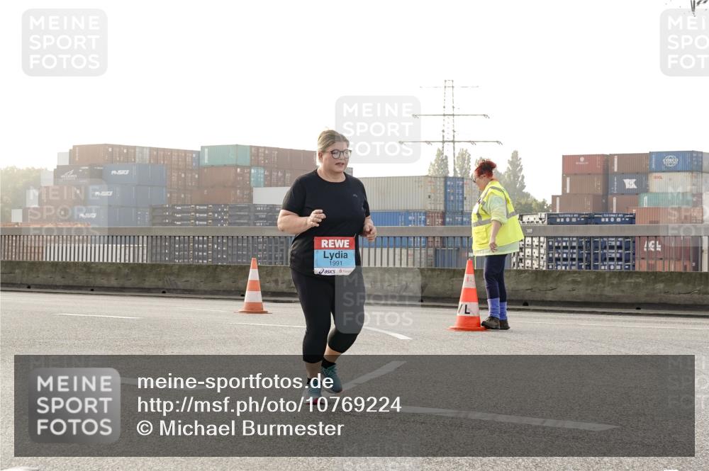03.10.2026 - Köhlbrandbrückenlauf Michael Burmester http://msf.ph/oto/10769224 03.10.2026 09:29:45 Position 3 1117, 1991 meine-sportfotos.de