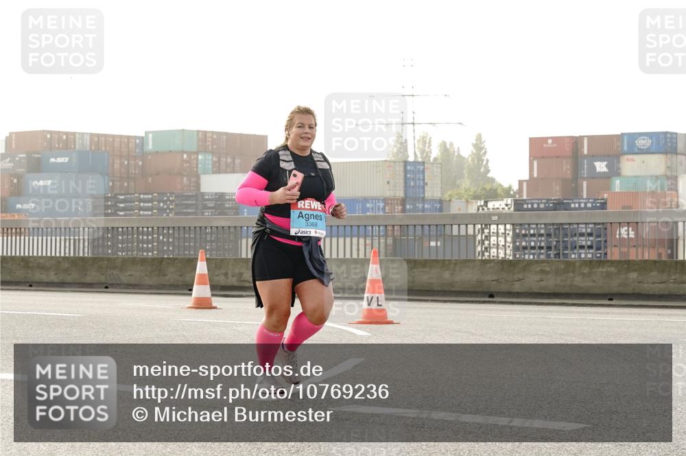 03.10.2026 - Köhlbrandbrückenlauf Michael Burmester http://msf.ph/oto/10769236 03.10.2026 09:30:01 Position 3 3368 meine-sportfotos.de